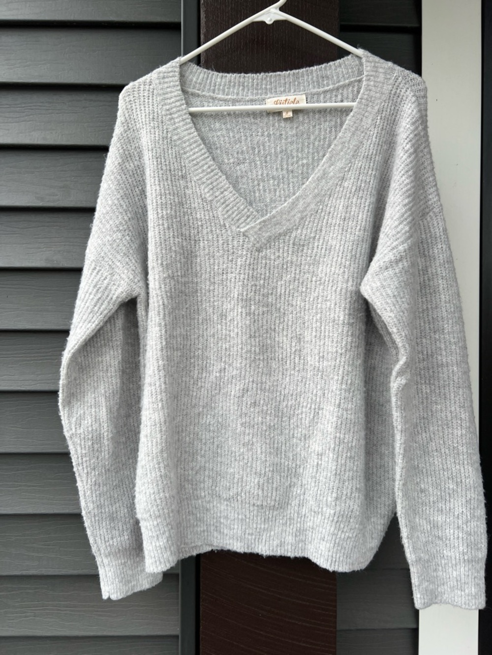 Aritzia Heather Gray V-Neck Sweater